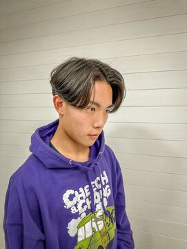 ハレ(HARE) センターパート高校生カット