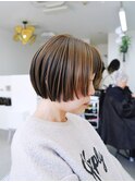 切りっぱなしボブ少しフェイスレイヤー