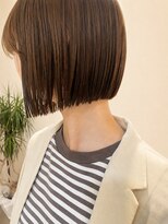 コンフィー(comfy) 【mimura】ボブ 切りっぱなしボブ ストレートボブ 谷塚 草加