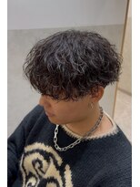 ノイ(NOI)&nbsp;シャドウパーマ波巻きツイスパフェザーパーマ眉毛カット札幌大通