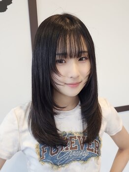 タブーセントラル(TABOO Central)の写真/【久屋大通30秒】トレンドのレイヤーカットもお任せ◎顔周りのなりたいイメージをミリ単位で実現！