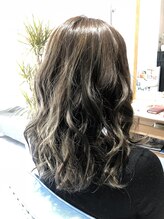 エト([,et]) モノトーングラデーション