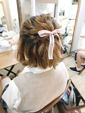 ロカット サロン(Roquat Salon) ボブ波ウェーブリボンアレンジ【ヘアアレンジ 立川/立川南】