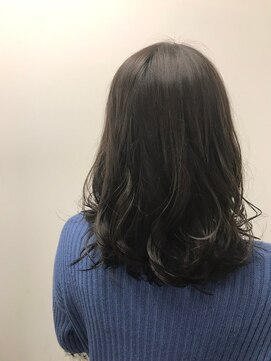 リヴ 目黒(riv.) メルティカラー/マッシュ/くびれヘア/着物[目黒駅]