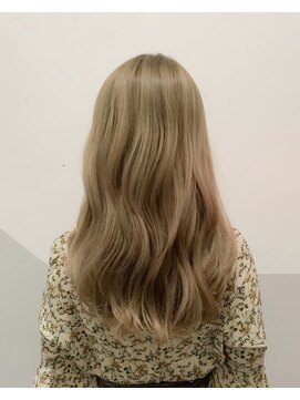 モナン 渋谷(Monan) 【飯田】韓国風ミルクティーベージュ #渋谷