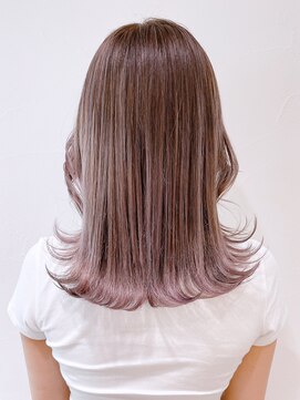 アイティーバイアルバム 松戸店(IT by ALBUM) ハイライトラベンダーベージュ_くびれヘア_ba339713