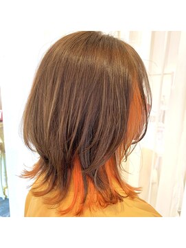 ティアナ(Tiana) ソフト・ウルフカット