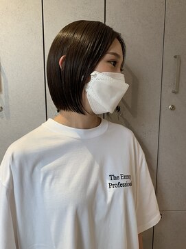 ヨーク(YOKE) YOKE 切りっぱなしボブタイトボブ前髪なしカーキブラウン