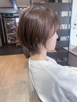 アミダ(AmiDA) ゆったり丸みショート