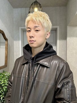 ゼスト クレス(ZEST Cres) 【立川CRESまなと】抜きっぱなしショートスタイル