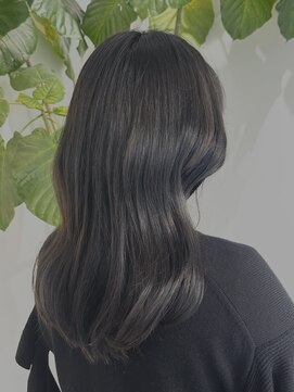 イニ 福井店(ini) 【艶グレージュ】大村