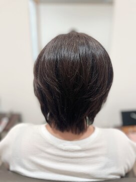 ヘア アトリエ ヴィヴァーチェ(hair atelier Vivace) ツヤショートレイヤーボブ