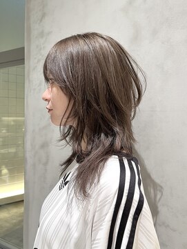 ローエ バイ デコ(Rohe by DECO) 【廣川】ウルフカット/アッシュベージュ