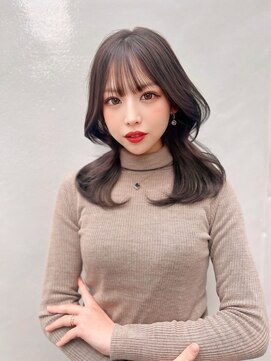 モアナ バイ ラナ 甚目寺店(MoanA BY LANA) 大人かわいい/ヨシンモリ/美髪/シルキーベージュ/前髪カット