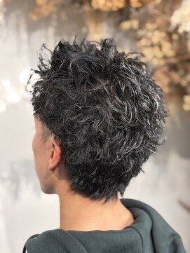 ナンバーサーティーン(No.13) 無造作ピンパーマ