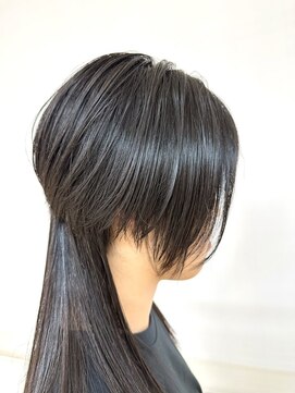 クオリス 上板橋店(QUALIS) くびレイヤークラゲヘア小顔カットシースルーバング大人ガーリー