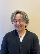 ロイヤルエムシー(MC) 尾形 