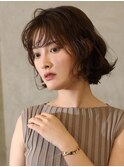 くるんとカールのボブスタイル