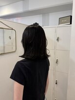 エイチ 梅田(H)&nbsp;ショートウルフミディアムミディアムボブウルフ大人ショートボブ