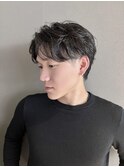 ニュアンスシャドウ無造作センターパート秋冬トレンドヘア