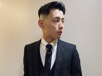 men's salon LUAU LOUGH 福島店【メンズサロンルアウラフ】【3月中旬OPEN(予定)】の写真/【大阪/福島】平日夜21:00まで営業!仕事帰りOK◎アメカジテイストのサロンで理想のスタイルに!