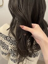 エイチ 梅田(H)&nbsp;オリーブグレージュミルクティーグレージュ外ハネボブネオウルフ