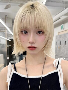 アッシュ 洋光台店(Ash) レイヤーカット韓国風ダブルカラー顔周り前髪カットボブ