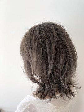 カラーアンドケアリタ(color&care Lita) color&care Lita グレージュレイヤー　外ハネ