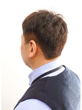 メンズヘアーサロン ツイン 30代40代50代ビジネスツーブロック襟足すっきり明るめ白髪染め