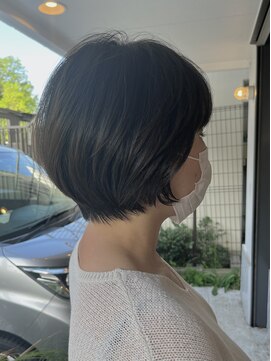 オフ(off) ゆとりのある丸みショート