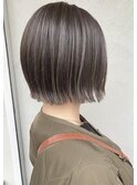 ハイライト切りっぱなしボブ