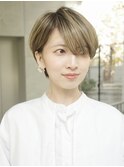 分け目なしマニッシュショート／前髪あり／表参道／30代40代50代