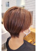 大人可愛い 丸みショート