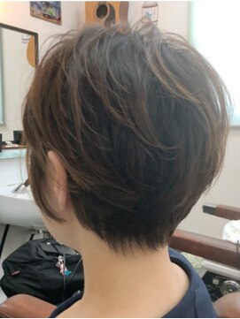 ヘアーマツシタ(Hair Matsushita) クセ毛ショートカット