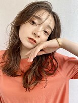 ノラギンザユー(NORA GINZA/U)&nbsp;ミディアムパーマラフパーマウルフレイヤーパーマレイヤーカット