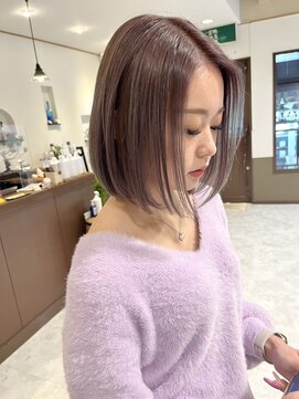 レオ(LEO) 透明感ボブ　ピンクベージュ