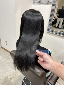 ディッシュ 五反田(dish) 美艶髪ストレートヘア/縮毛矯正/ネイビーカラー☆五反田美容室