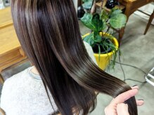 髪質改善メニューが人気☆Aujuaソムリエ複数在籍!!