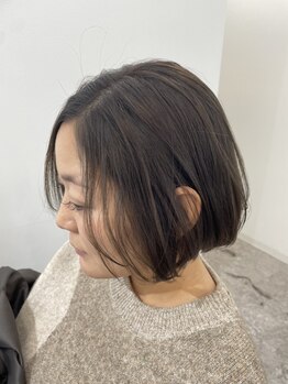 ノア(noa)の写真/【骨格補正カット】￥2700～小顔魅せ。毛先まで扱いやすい新感覚のショートに！小田原駅