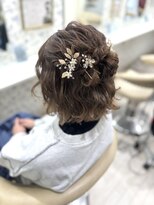 サクララ(Sakura la)&nbsp;ふわふわお団子ハーフアップ/参列ヘア/結婚式ヘア/ボブ