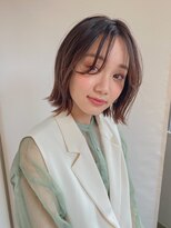 ニモ(NIMO.) ピンクベージュボブ/ハイトーンWカラー