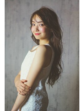 ビューティーリゾート アカヒゲ(Beauty Resort AKAHIGE) 抜け感ロングヘア