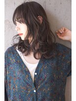 アトリエ フェム(atelier.fem)&nbsp;動きのあるパーマヘア×ダークグレージュ