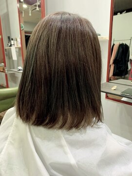 オリジナル ヘアー（OLIZINAL Hair) インナーカラーボブ