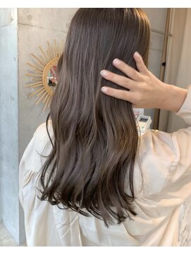 ワイス(WYETH) melty beige