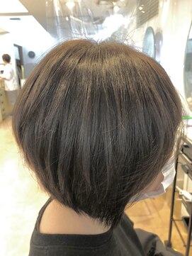 イムス マドモアゼル(imus MADOMOAZEL) ショートボブ