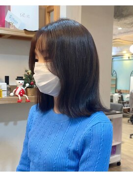 キートスバイガーランド (Kiitos by Garland) 顔まわりレイヤーカット◎吉祥寺10代20代30代