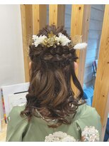 ハコブネ(Hacobune)&nbsp;卒業式 袴に似合うお花ハーフアップ