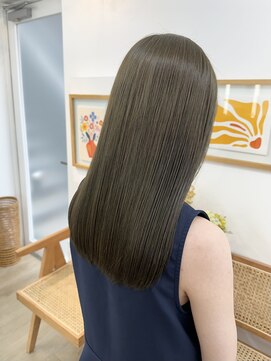 イコ 表参道原宿(ico) オリーブベージュ