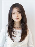 20代30代小顔くびれレイヤーカット×オリーブベージュ黒髪前髪